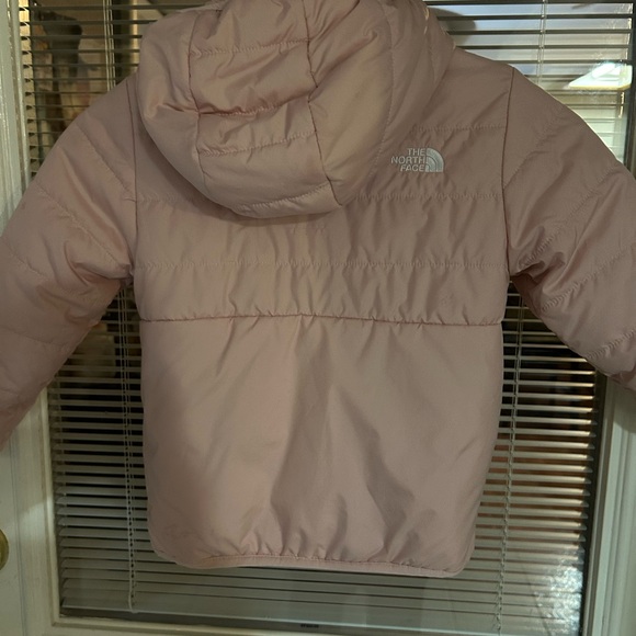 The North Face Childs Jacket - Picture 7 of 8